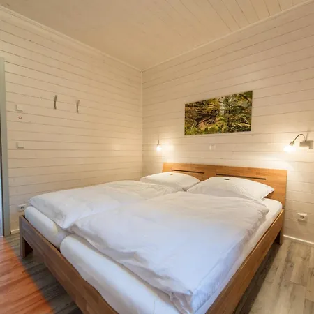4 Personen Mit Sauna F1h5