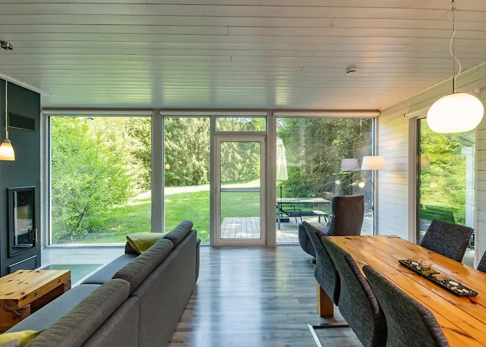 4 Personen Mit Sauna F1h5 Ruhla